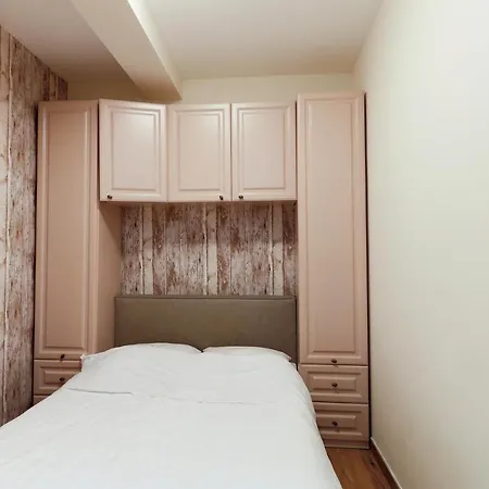 Aparthotel Dream *